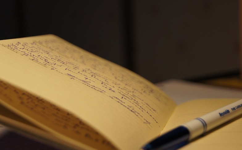 Чамайгаа үүрд жаргаана гэсэн болохоор надад үхэх эрх байхгүй